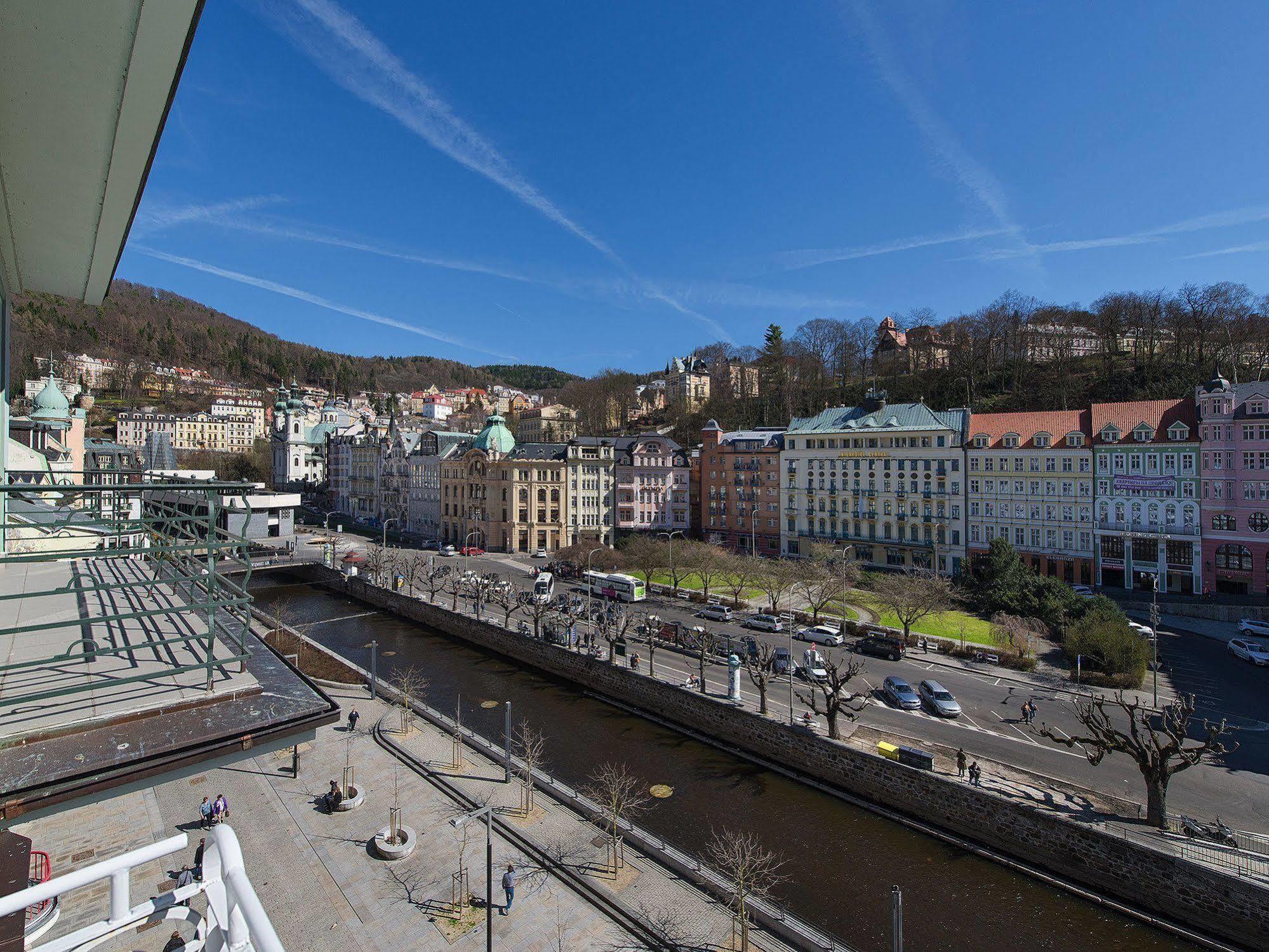 Ea Hotel Jessenius Karlsbad Exterior foto